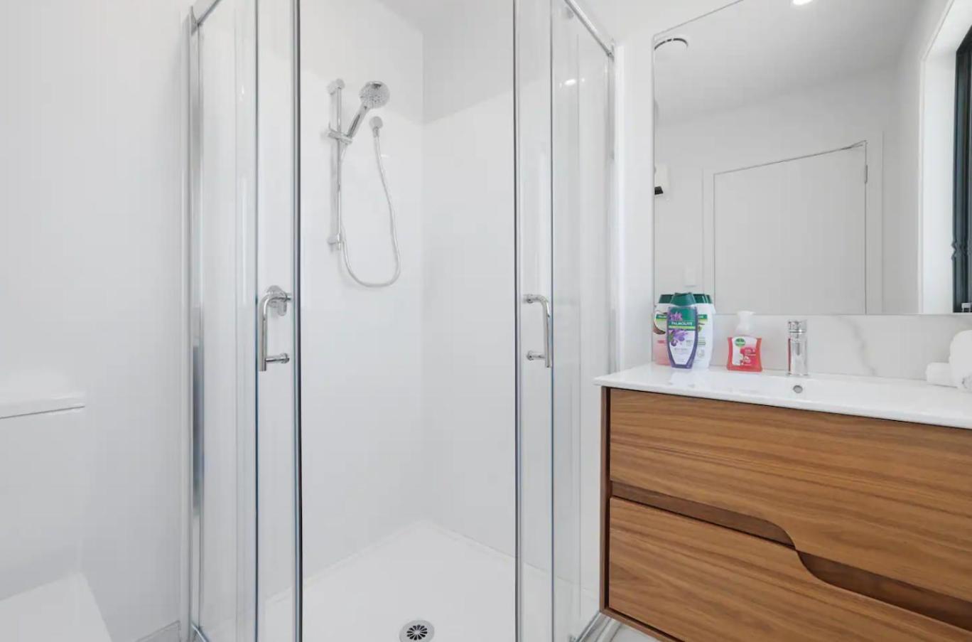 Discover A Brand New Apartment In Vibrant Chch Christchurch Zewnętrze zdjęcie